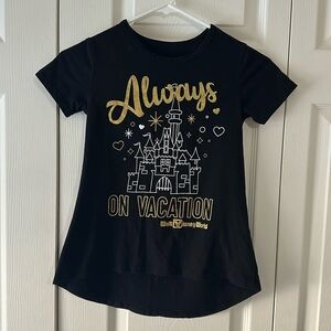 Girl’s Walt Disney World tee shirt - Size M